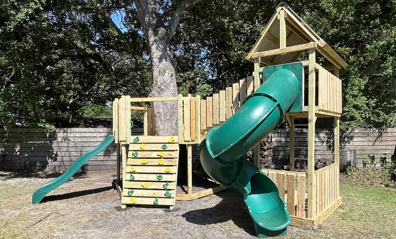 Residential Playground Equipment in South Carolina